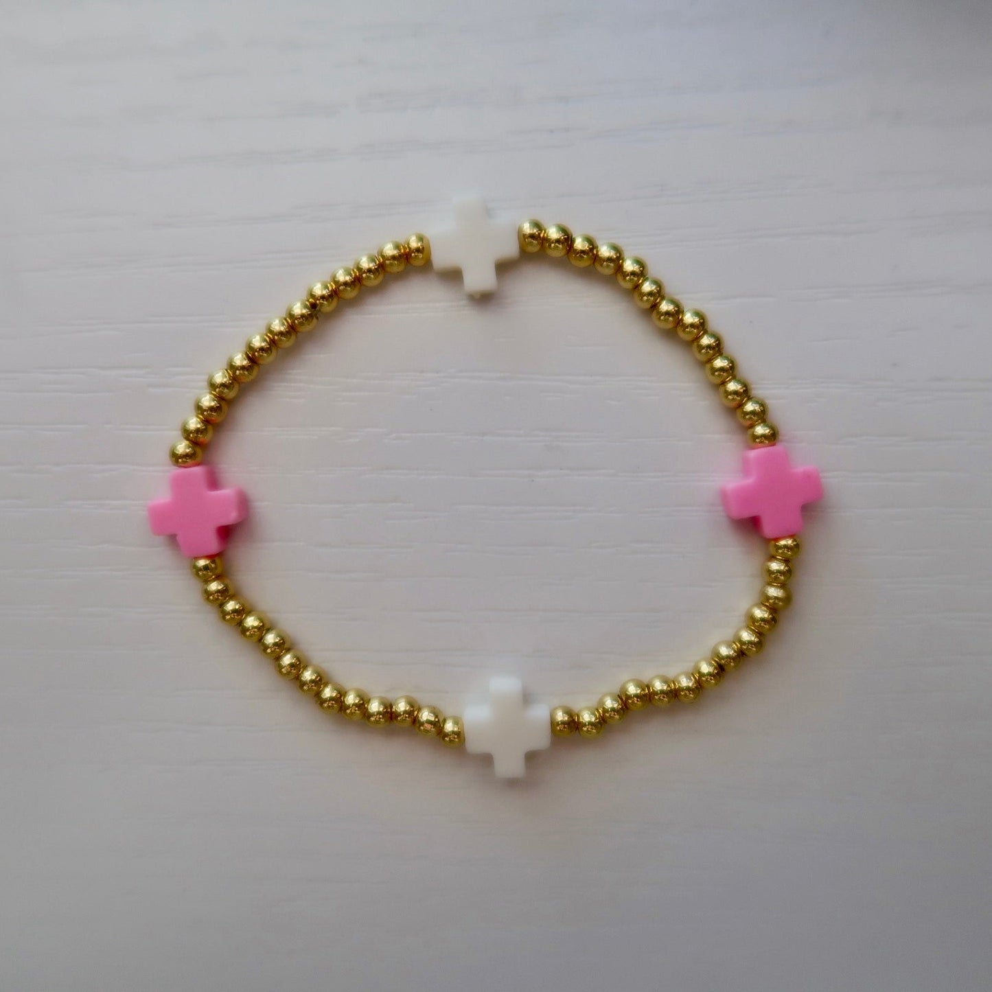 Alternating Color Cross Bracelet